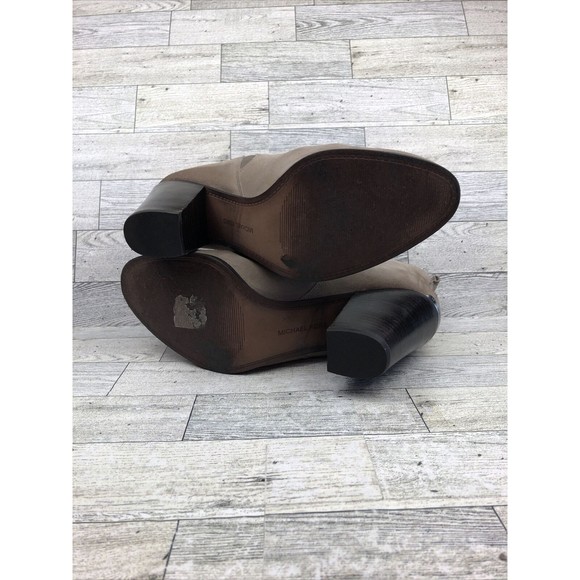 womens Michael Kors Tan Brandy Suede Ankle Bootie Size 9 M - Picture 9 of 10